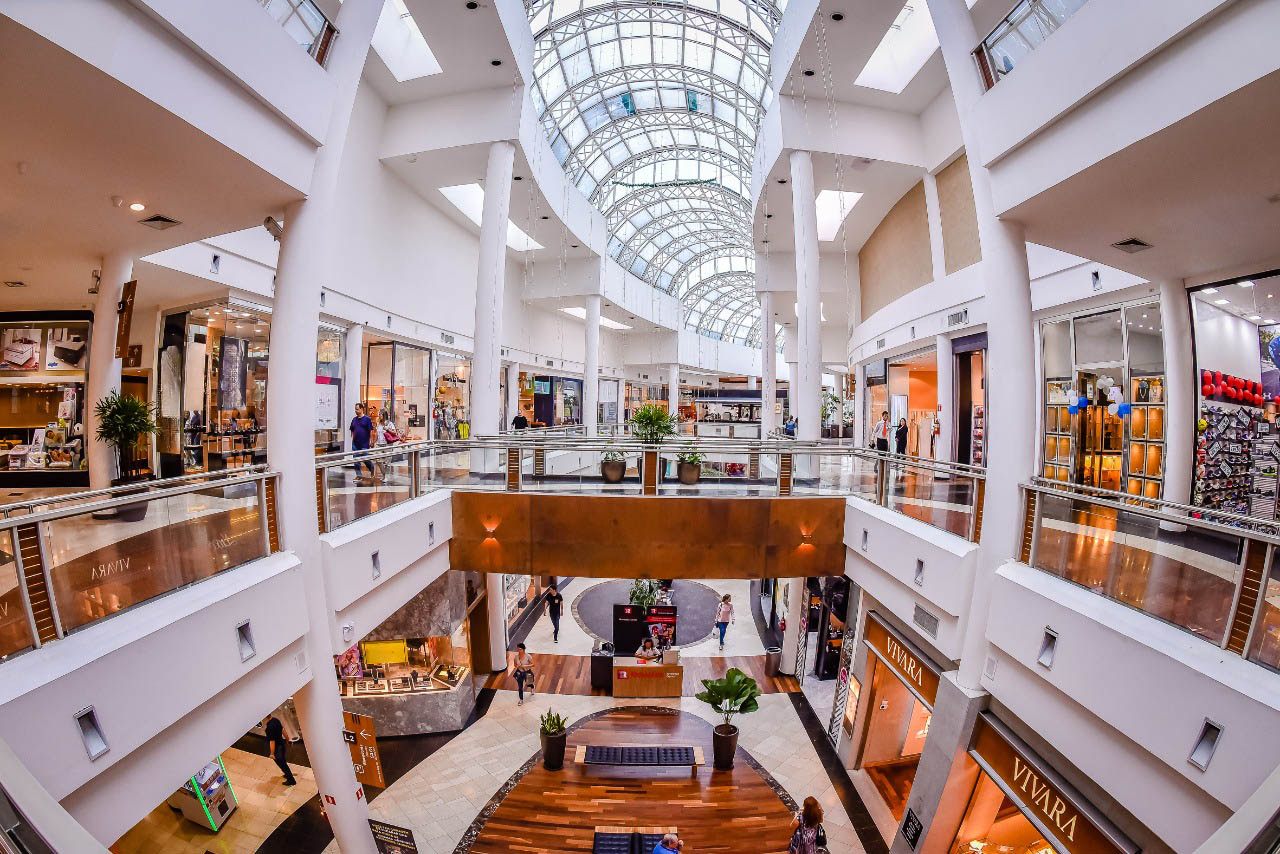 Interior Shopping Crystal